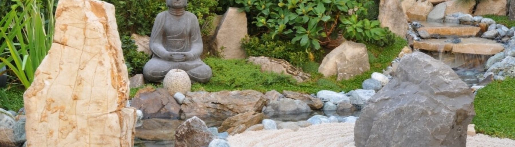 How-to-Make-a-Zen-Garden-1030x365